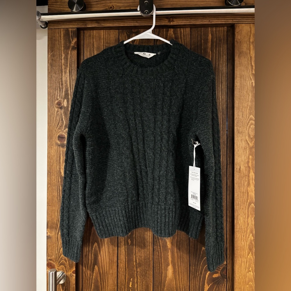 NWT Tavi Classic Cable Sweater XLarge